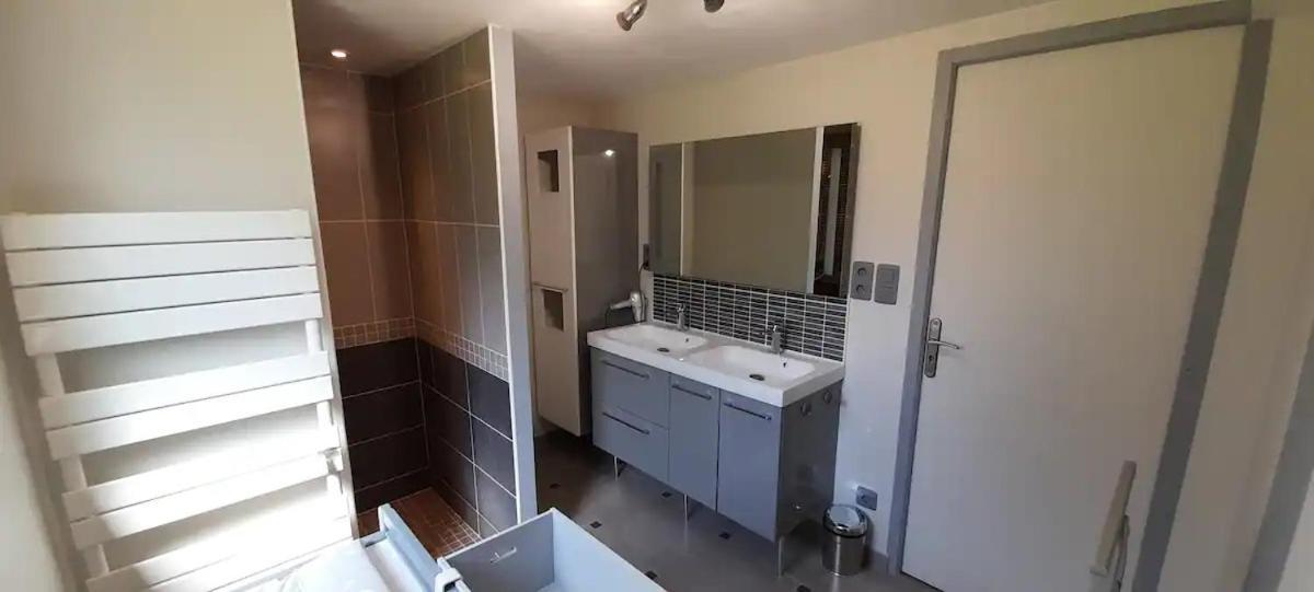 Maison En Colombage Renovee La Fontenelle  Luaran gambar