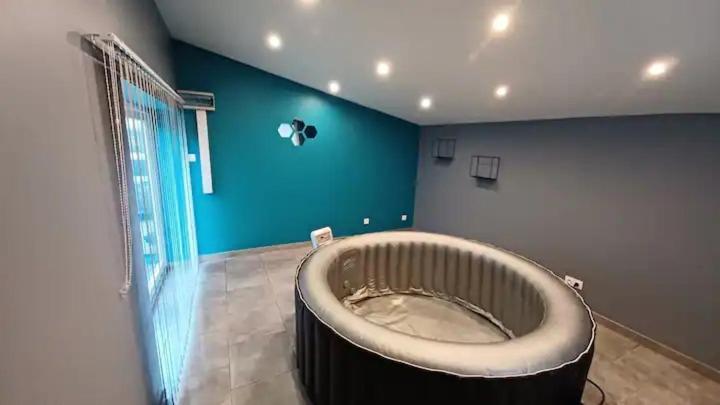 Maison En Colombage Renovee La Fontenelle  Luaran gambar